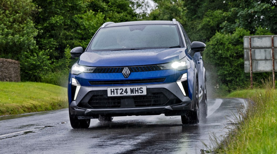 Обзор Renault Captur (2024): свежий облик старшего брата Clio