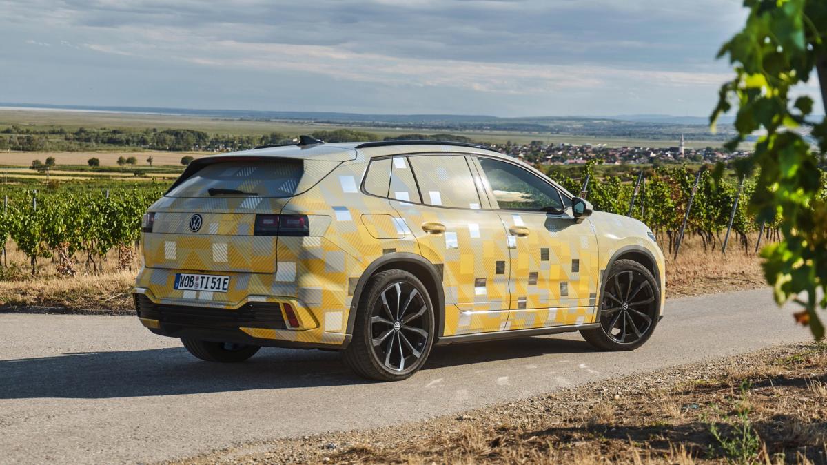 Прототип Volkswagen ID. Tiguan в камуфляже