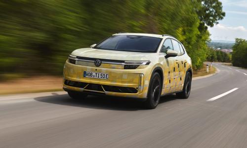 Тест-драйв прототипа Volkswagen ID. Tiguan: бывший ID.4 с новым именем и кнопками