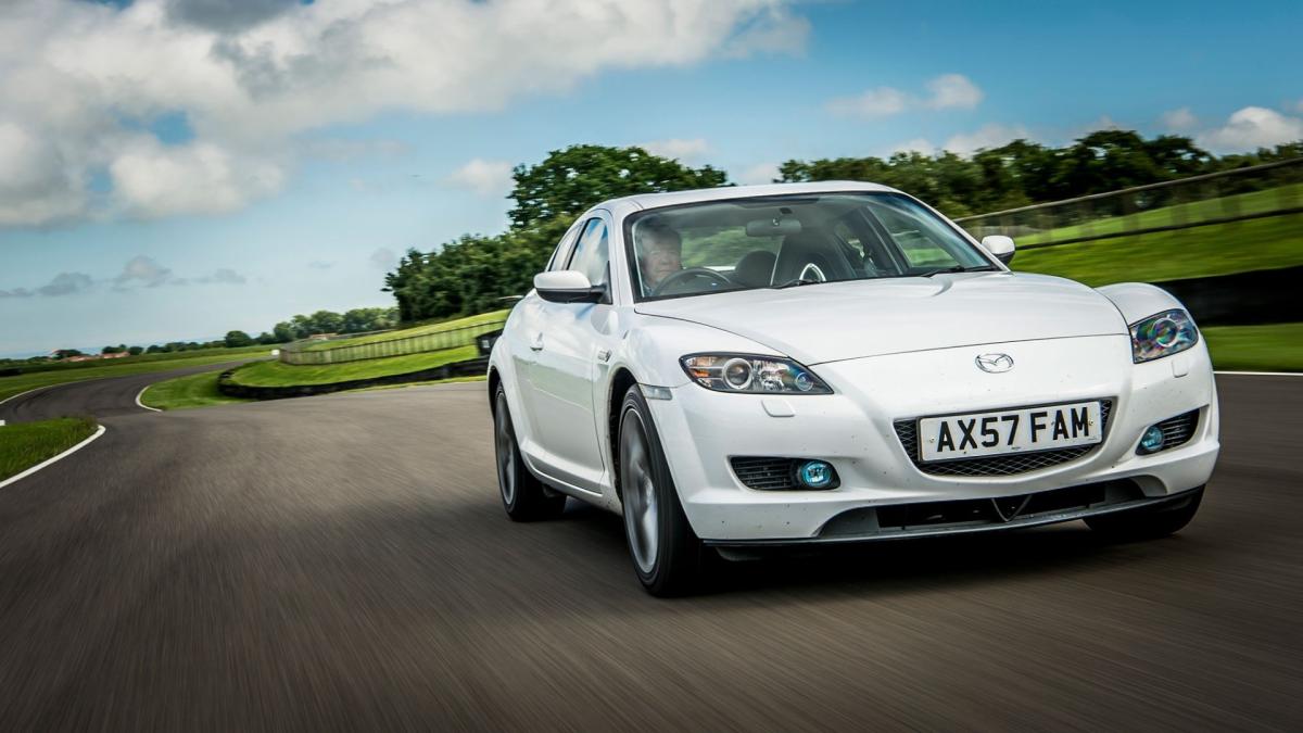 Роторный двигатель Mazda