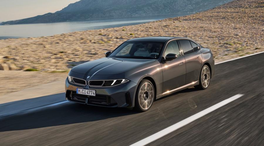 Новая BMW 3 Series с бензиновыми моторами: дизайн и салон от электрической i3