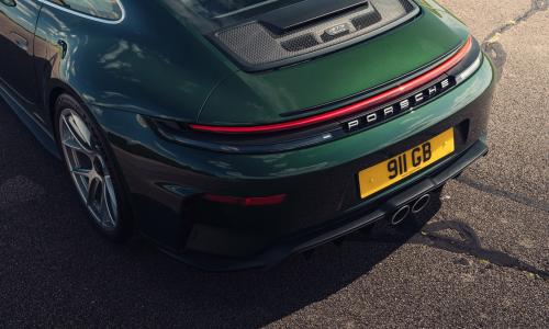 Porsche меняет стратегию: суперкар над 911, больше версий 911 и бензиновый Macan