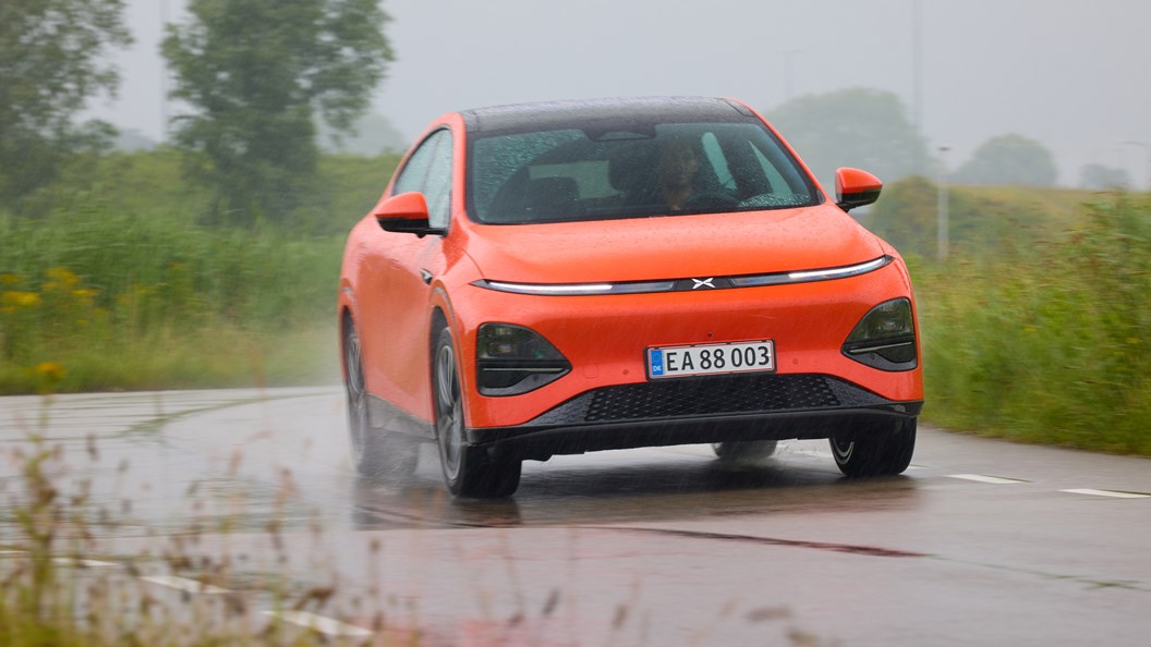 Обзор Xpeng G6: Новейший китайский конкурент Tesla Model Y за рулем