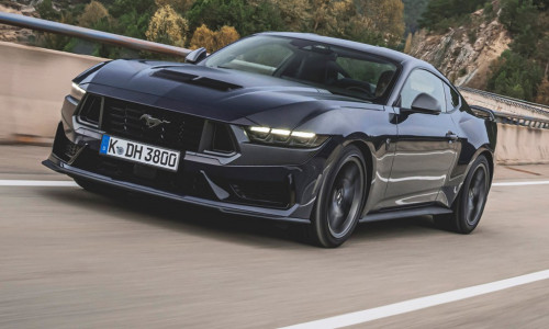  Ford - Mustang Dark Horse